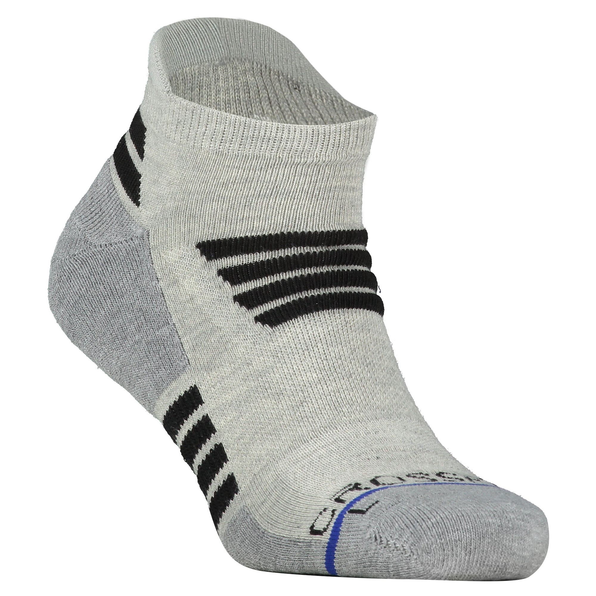 Crossfly men's Tempo Low Socks in grey / black from the Performance series, featuring AirBeams and 180 Hold.